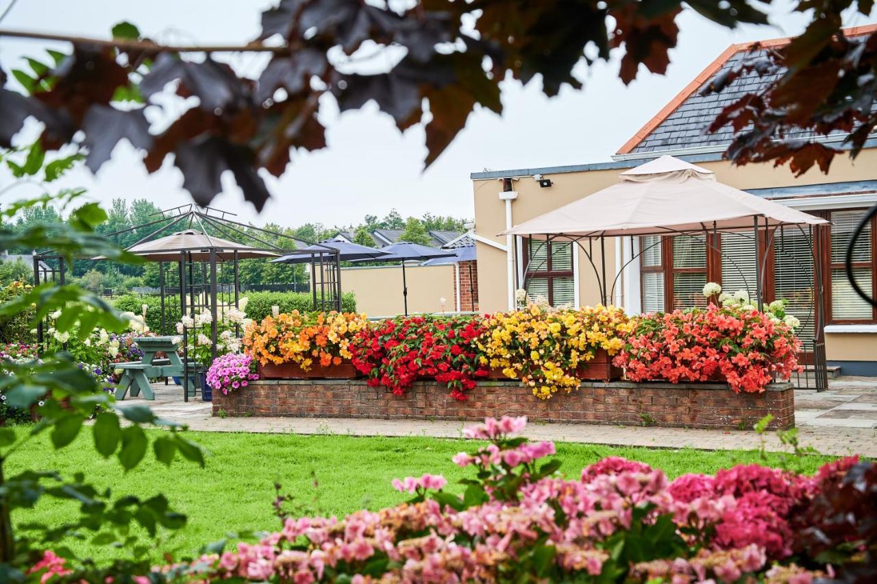 Bunratty Manor Hotel ภายนอก รูปภาพ